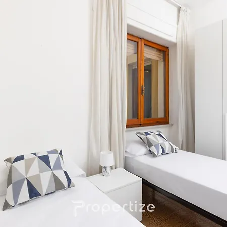 דירה Istoria - By Propertize אולביה