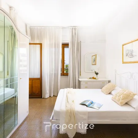 Istòria - By Propertize Appartement